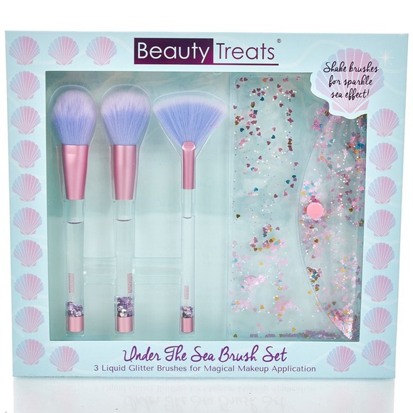 Ulta Beauty Other - New! Makeup brush set